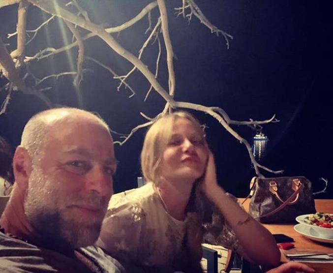 Naz Elmas ve Erol Özmandıracı ikinci balayında