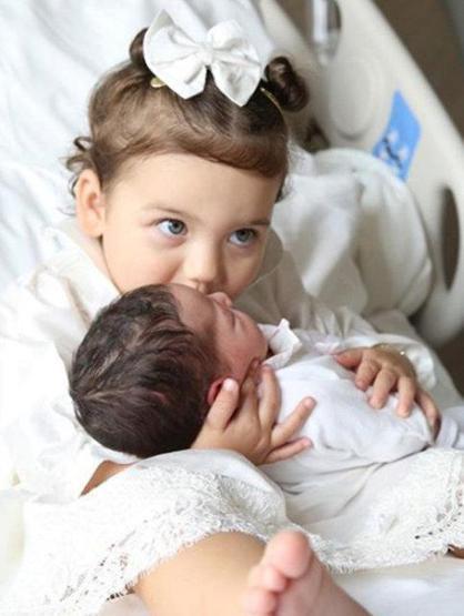 Özlem Ada Şahin-Berkay Şahin çiftinin kızları Zeynep Mira 1 yaşında