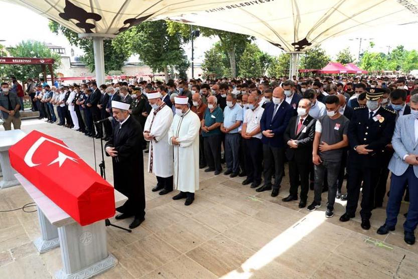 Son dakika... Şehit Erkan Gökteke son yolculuğuna uğurlandı
