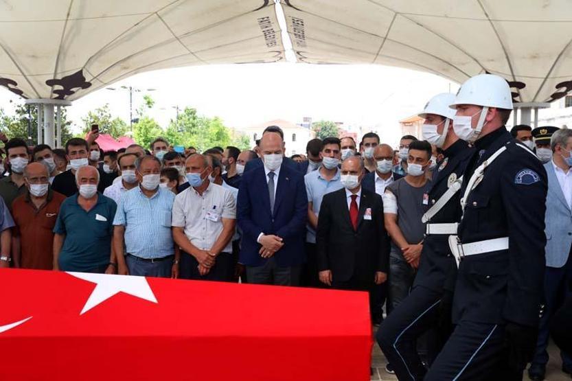 Son dakika... Şehit Erkan Gökteke son yolculuğuna uğurlandı
