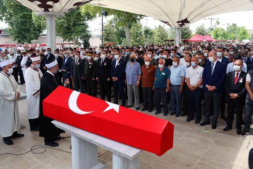 Son dakika... Şehit Erkan Gökteke son yolculuğuna uğurlandı