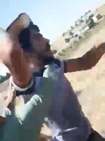Üvey kardeşler dehşet saçtı Anne hayatını kaybetti