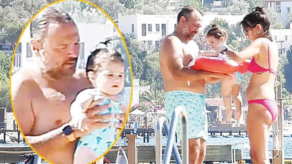 Ali Sunal eşi ve kızıyla tatilde