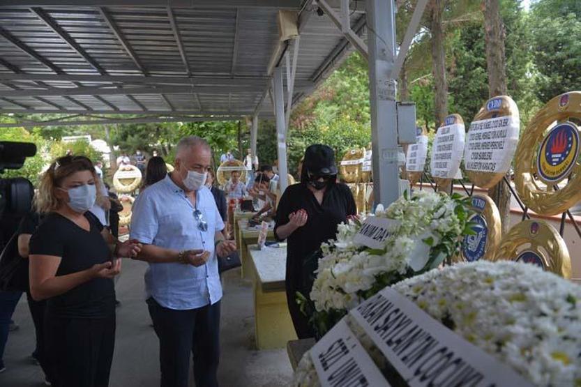 Seyfi Dursunoğlu son yolculuğuna uğurlandı