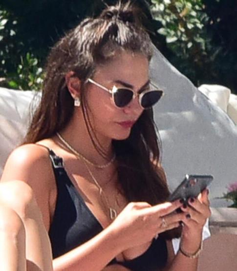 Demet Özdemir denize girmedi