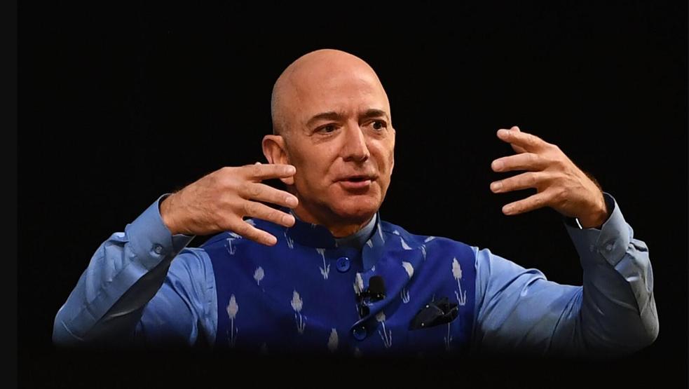 Amazonun kurucusu Jeff Bezosun serveti bir günde 13 milyar dolar arttı