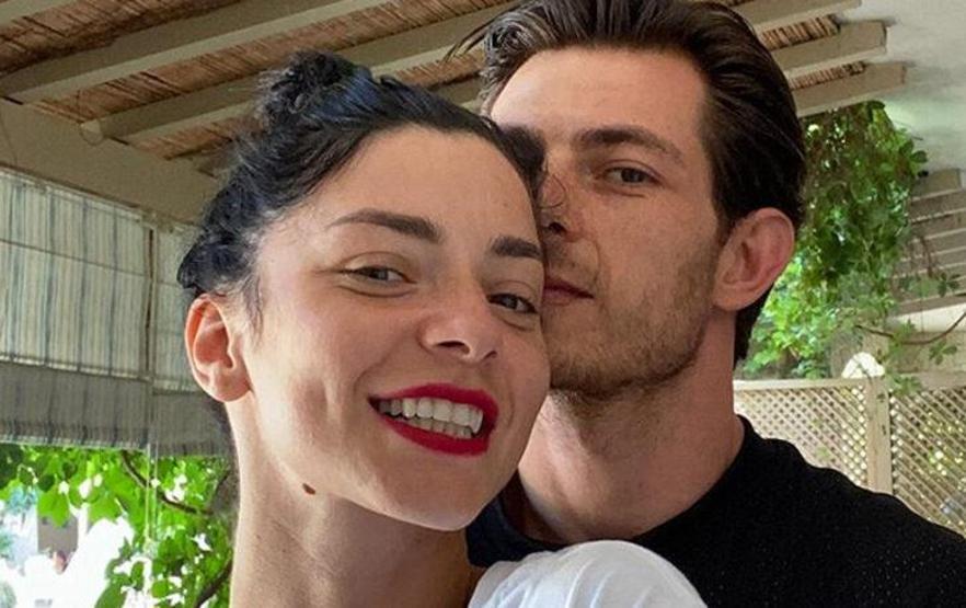 Merve Boluğurun yeni sevgilisi hayranı çıktı Fotoğraflarına övgüler yağdırmış