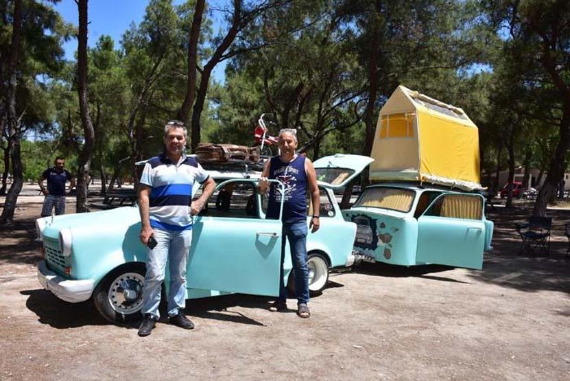 Klasik otomobili karavan yaptı