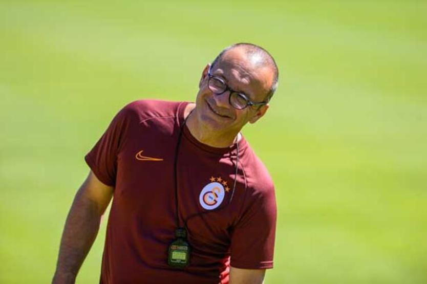 Galatasarayda sürpriz ayrılık