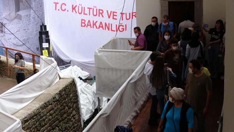 Son dakika... Sümela Manastırı, ziyaretçilerini ağırlamaya başladı