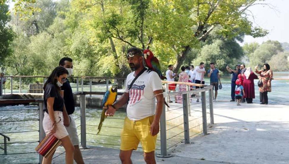 Dünyaca ünlü Manavgat Şelalesi, bayram için hazır