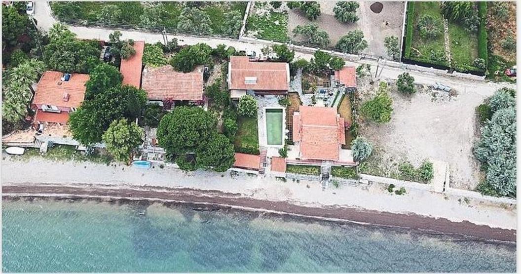 Sezen Aksu Manal Koyu’ndaki villasını 6.5 milyon TL’ye satıyor