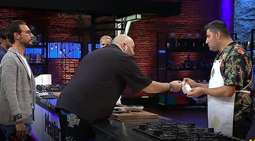 MasterChefte şefler yemeğin tadına bakmadı