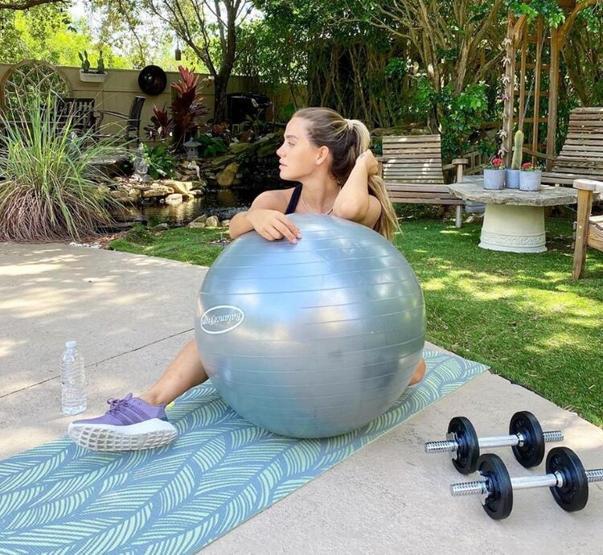 Neslişah Alkoçlar 1 yılda 23 kilo verdi