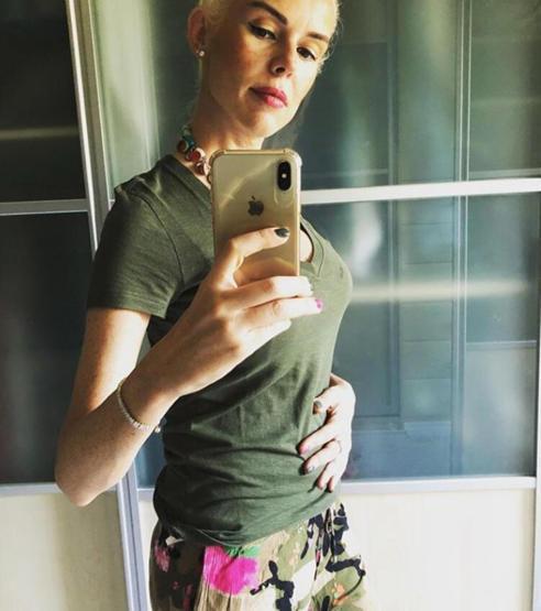 Neslişah Alkoçlar 1 yılda 23 kilo verdi