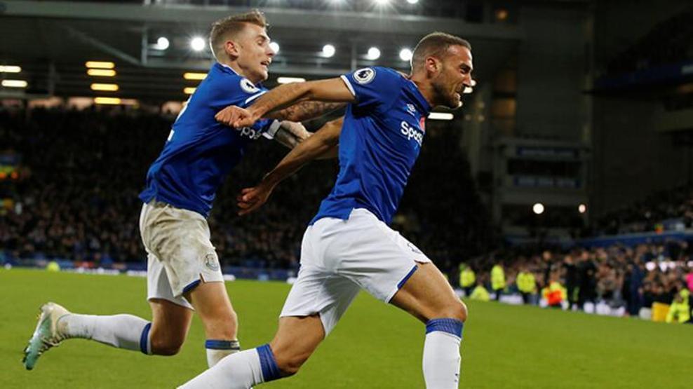 Son dakika... Cenk Tosun Süper Lige dönüyor