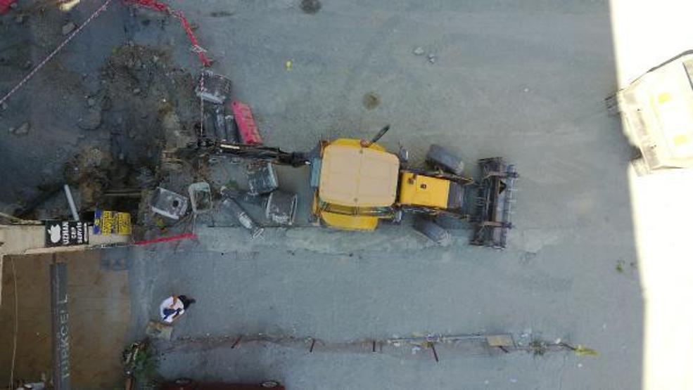 Son dakika... Bakırköy’de bitmeyen alt yapı çalışması esnafı bezdirdi