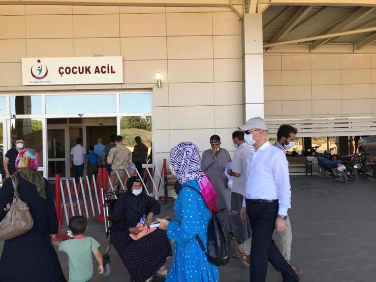 Şanlıurfada validen hastanede tebdili kıyafetle koronavirüs denetimi