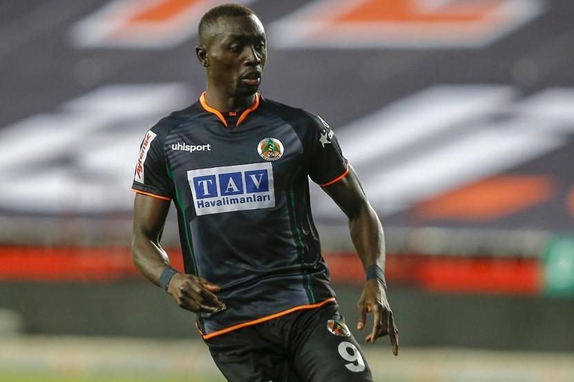 Son dakika... Fenerbahçe ve Beşiktaşın Papiss Cisse rekabeti
