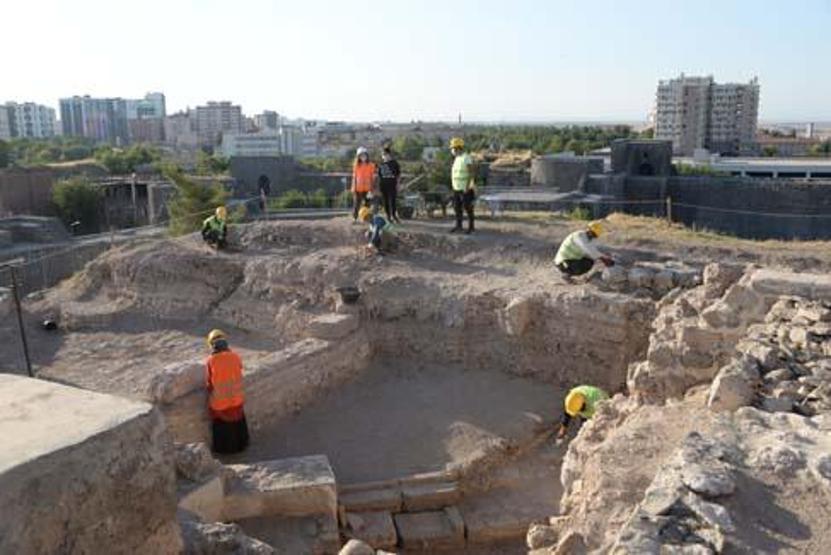 Diyarbakırdaki 8 bin yıllık Amida Höyükte kazı çalışmalarına başlandı