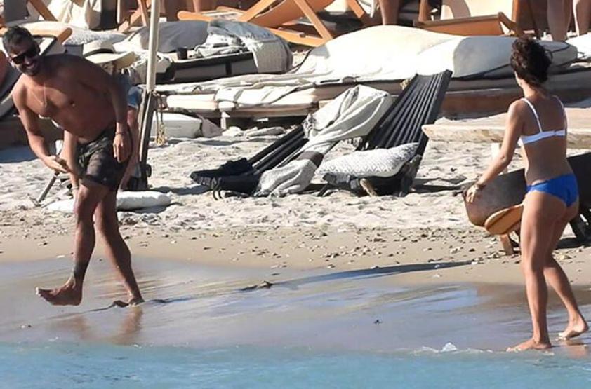 Özge Özpirinçci ile Burak Yamantürkün plaj tenisi