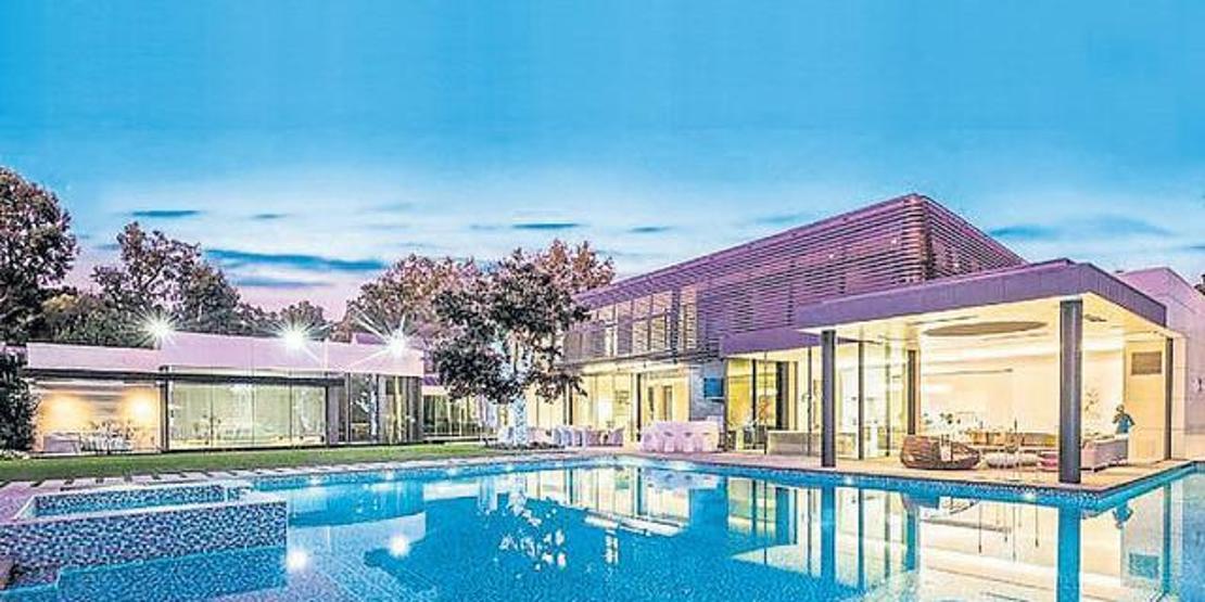 Hollywood Adnan Şen ve Begüm Şeni konuşuyor