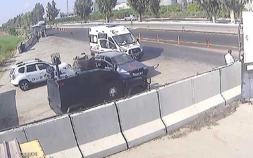 Son dakika... Hastaneye giden hamile kadına, uygulama noktasındaki polis doğum yaptırdı