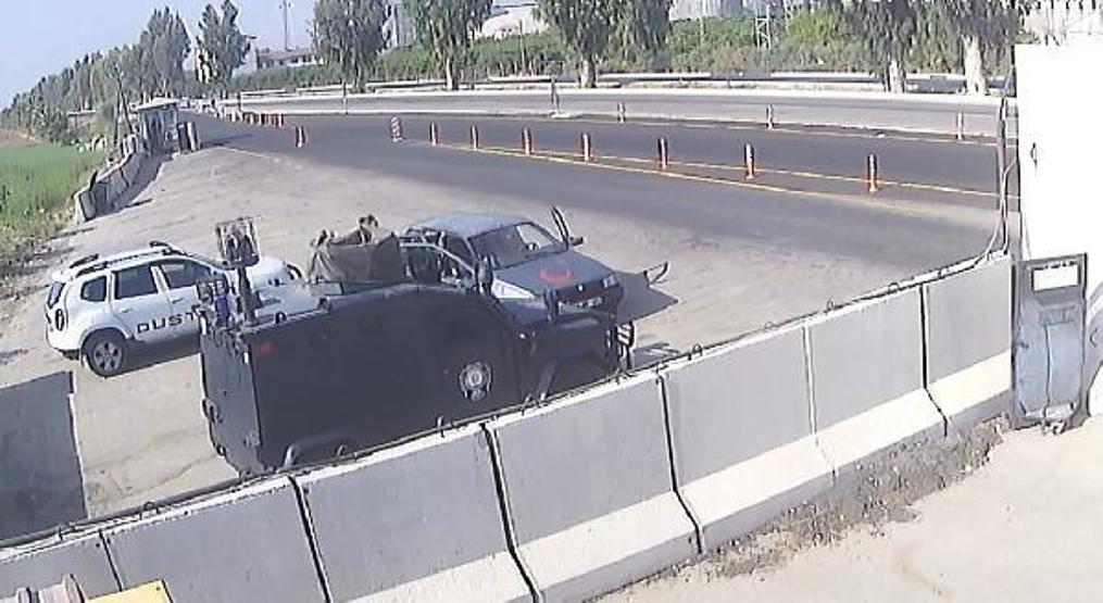 Son dakika... Hastaneye giden hamile kadına, uygulama noktasındaki polis doğum yaptırdı