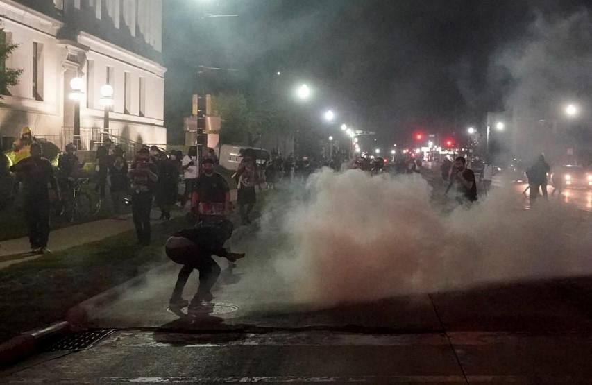 ABDde protestolar sürüyor: Ulusal muhafızlar göreve çağrıldı