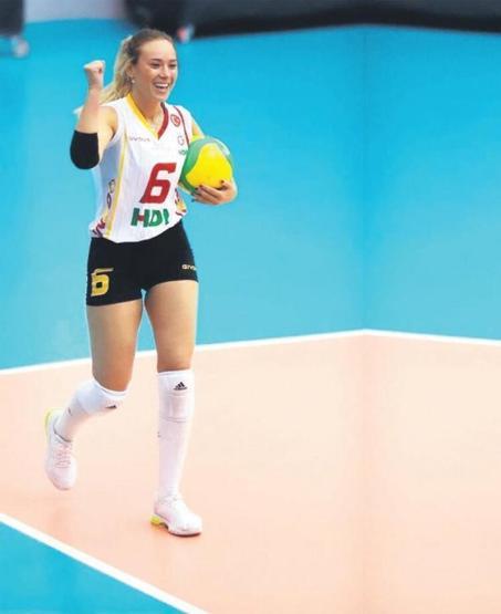 Murat Dalkılıç, Milli voleybolcu Derya Çayırgan’la aşk mı yaşıyor