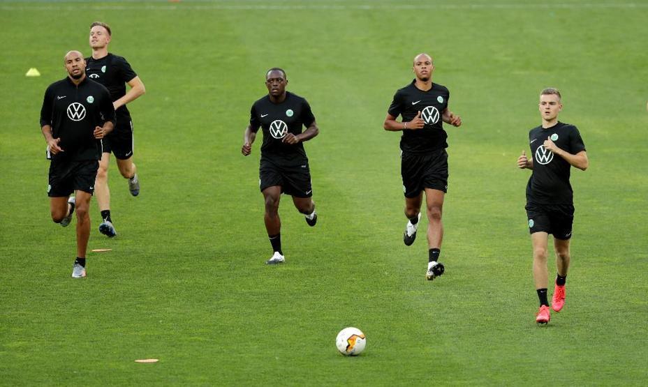 Son dakika... Fenerbahçeden 3 transfer daha