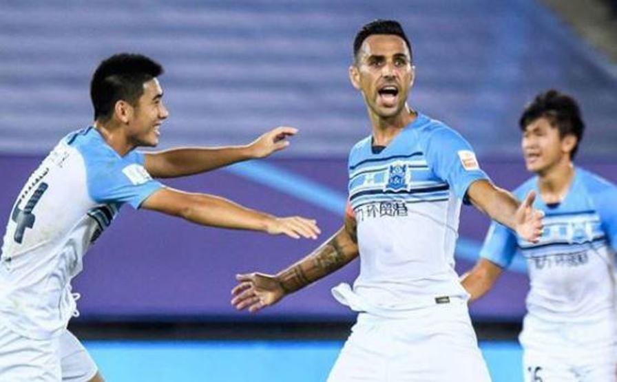 Son dakika... Fenerbahçeden 3 transfer daha