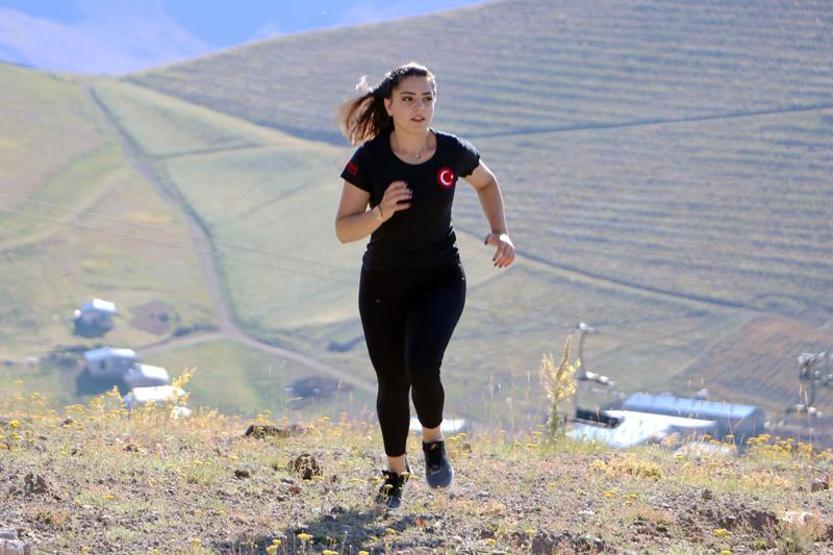 Koronavirüse yakalanan milli sporcu Sıla Kara: Bu illet bizim bile nefesimizi kesti