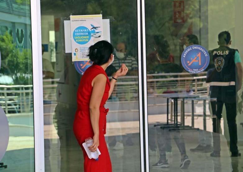 Son dakika... Sınava geç kalan genç kızın KPSS gözyaşları