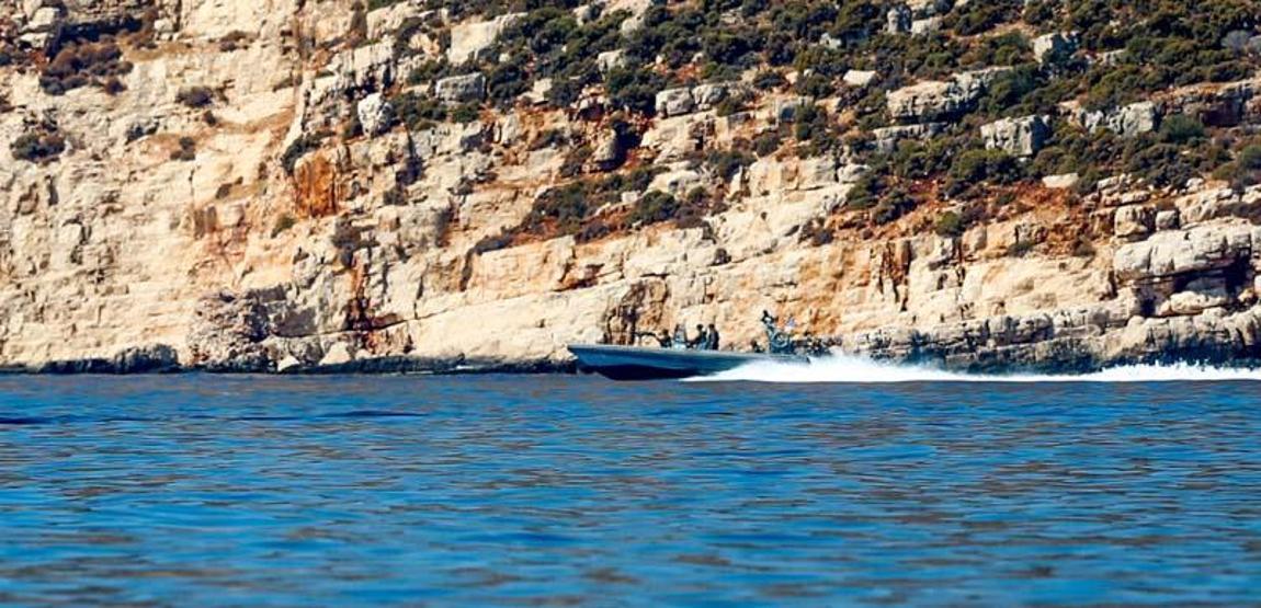 Son dakika... Yunanistan’dan silahlı Zodyakla Meis’te gayrimeşru devriye