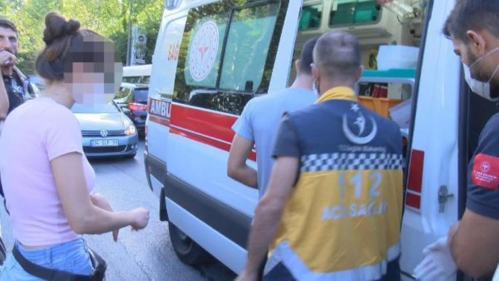 Son dakika.. Genç kız arkadaşını bıçaklayıp başında bekledi