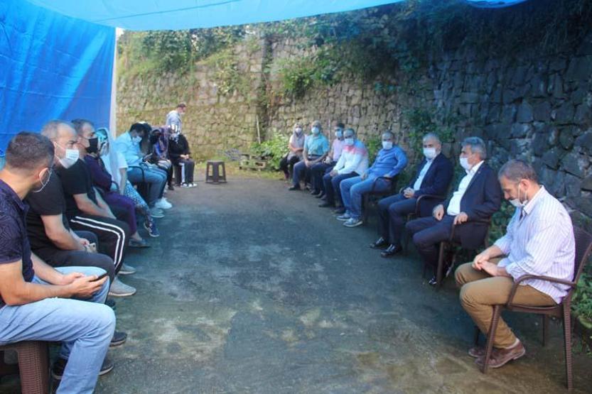 Son dakika... Kanserle mücadelenin simgesi Neslican, 1’inci ölüm yıl dönümünde anıldı