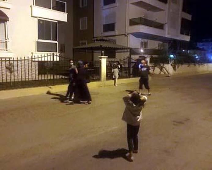 Niğdede vatandaşlar sokağa döküldü