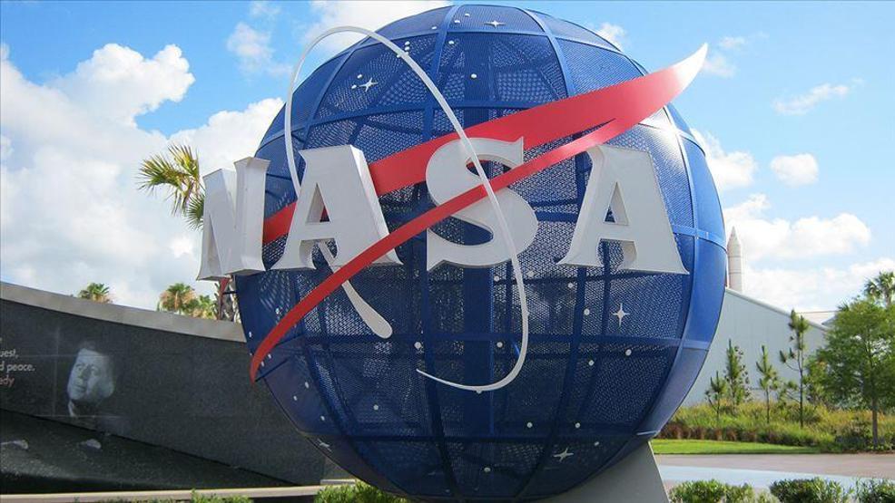 Son dakika... NASA 2024te Aya ilk kadın astronotu göndermeyi planlıyor