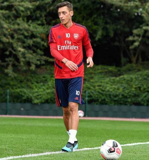 Son dakika... Artetadan Mesut Özil açıklaması