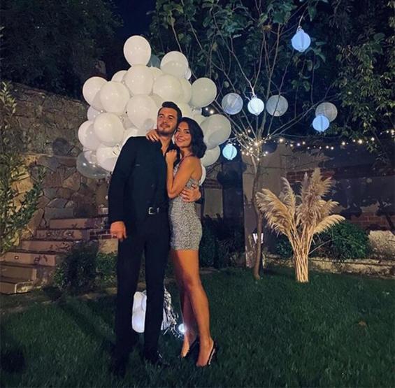 İsmail Ege Şaşmazdan sevgilisi Hande Ünala evlilik teklifi