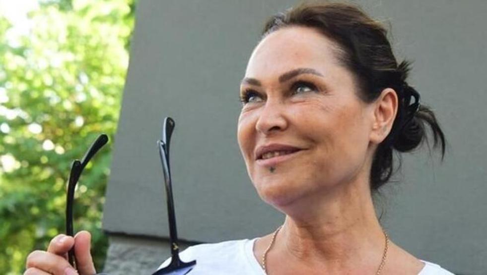 Hülya Avşar ada satın aldı