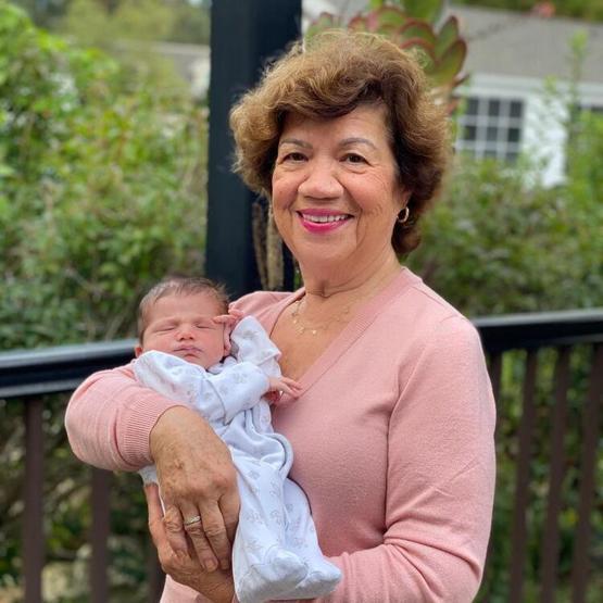Serpil Doğulu paylaştı: Beşinci torun bir haftalık oldu