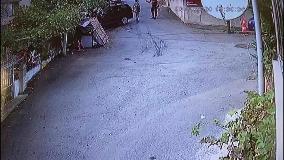 Son dakika.. Eşinin sığındığı baba evine aracıyla defalarca çarptı