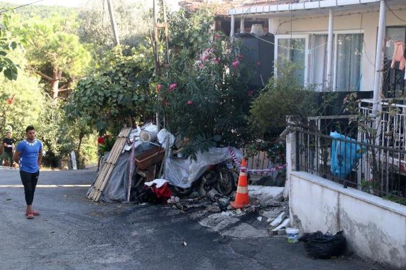 Son dakika.. Eşinin sığındığı baba evine aracıyla defalarca çarptı