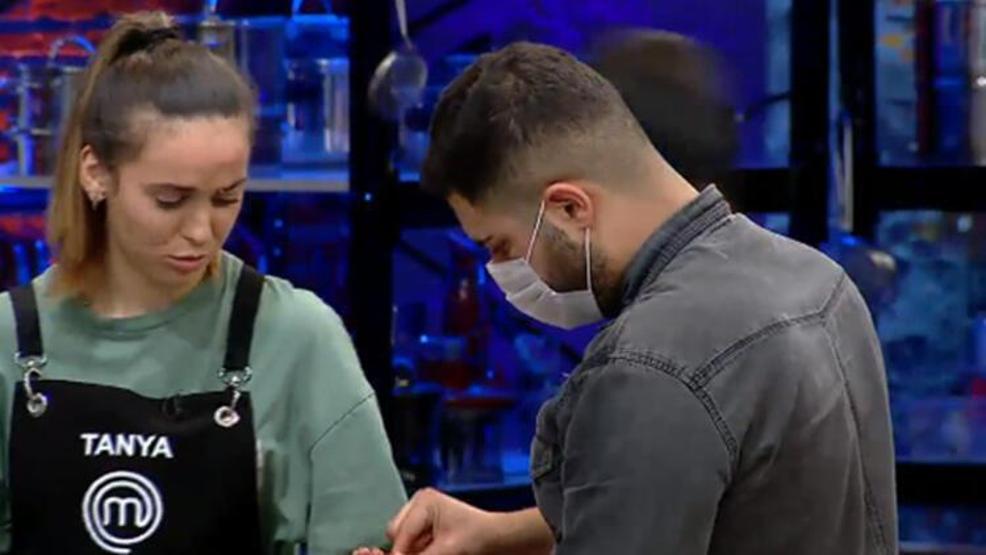 MasterChef Türkiyede Tanya Kilitkayalı rahatsızlandı
