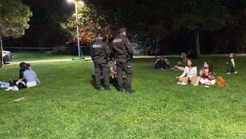 Moda Sahilindeki kalabalık böyle görüntülendi