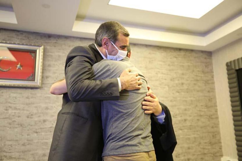 Son dakika... Diyarbakır annelerinin eylemi sayesinde bir aile daha evladına kavuştu
