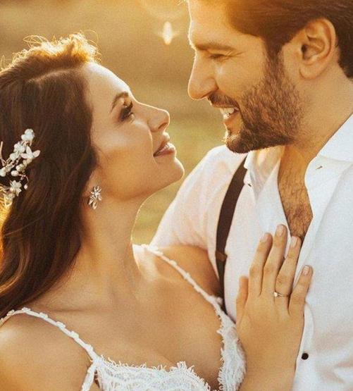 Begüm Birgören ve sevgilisi Mehmet Cemil evlendi