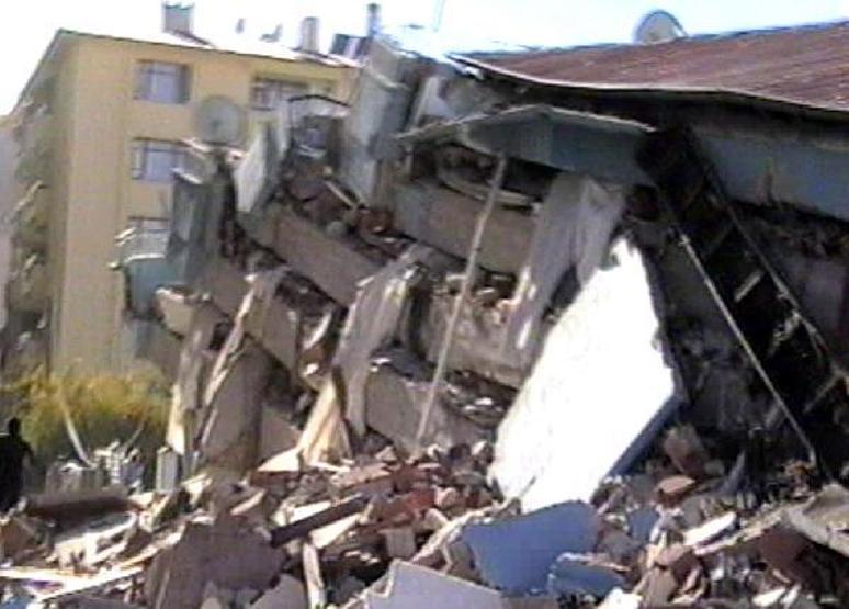 Vandaki depremin 9. yılında yeni görüntüler ortaya çıktı